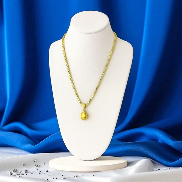 🆕️ Modern Luxe 18K Gold Plated Teardrop Pendant Necklace Trendy Minimalist Chic - Picture 1 of 13